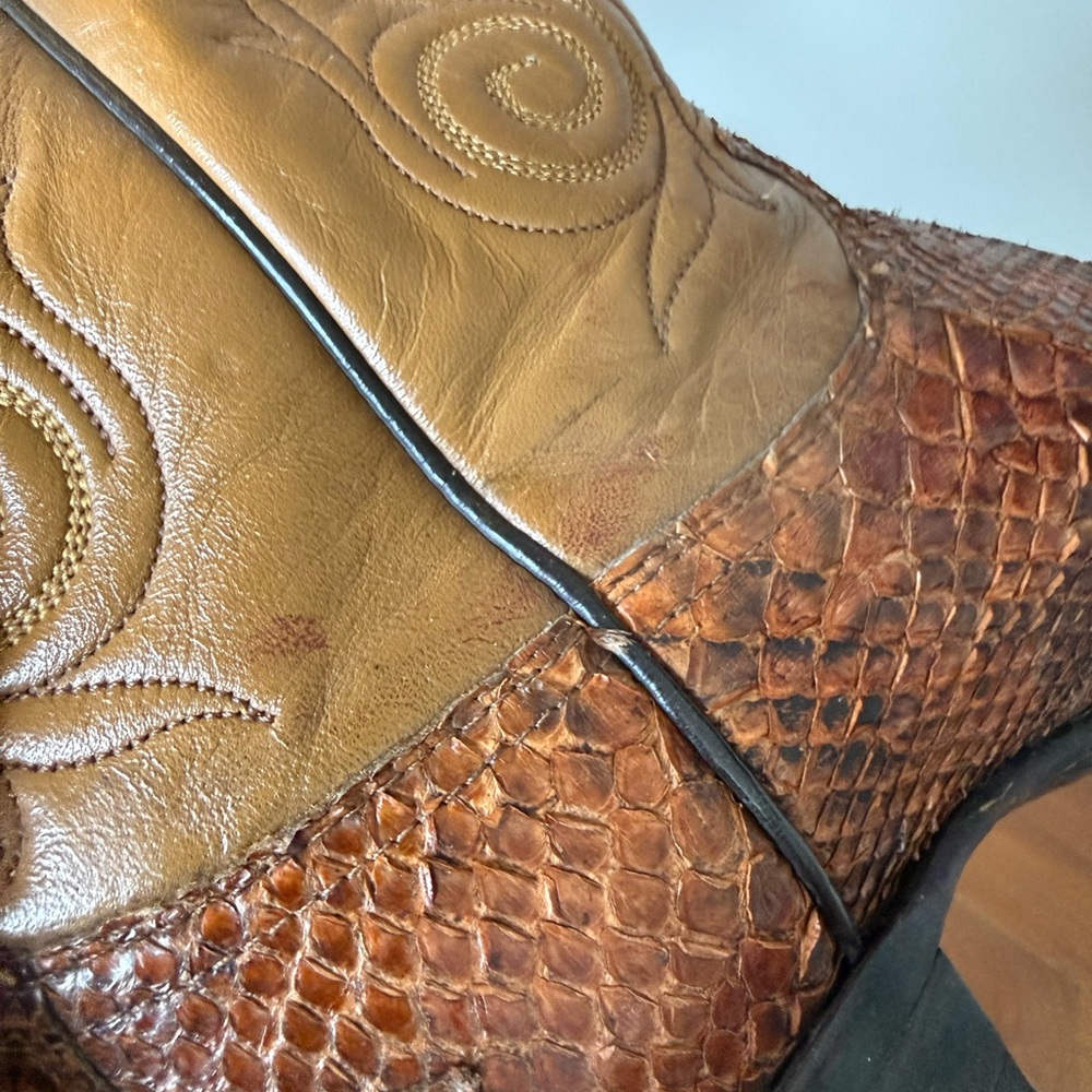 Justin Men’s Leather and Snake Skin Western Boots - Picture 6 of 16